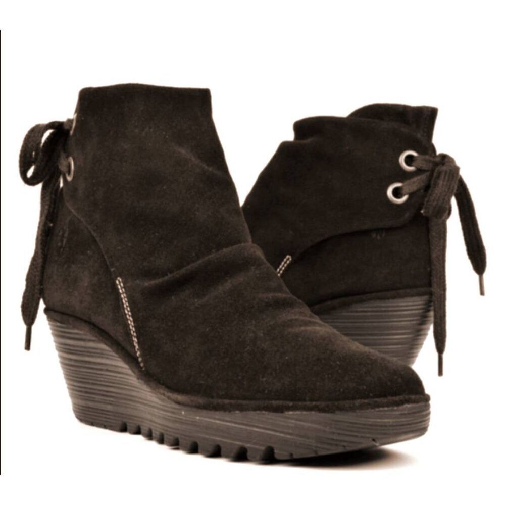 FLY LONDON Yama Brown Suede Wedge Boot Size 39